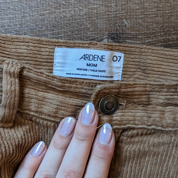 💚 2/15 Corduroy Mom Jeans - Picture 2 of 2